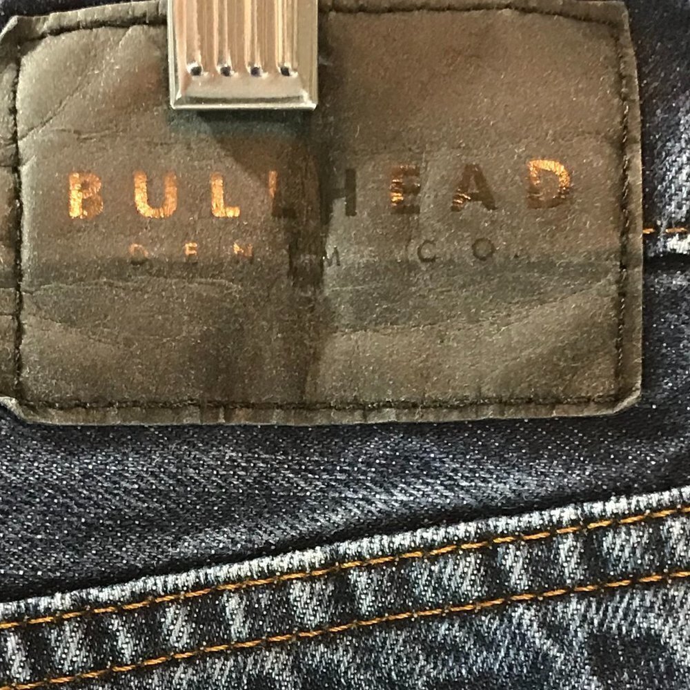 Bullhead Denim Co. Jeans - Picture 2 of 8
